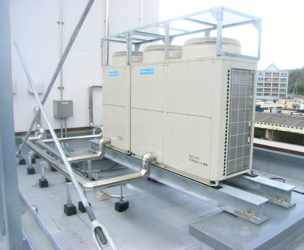 現場での打ち合わせ